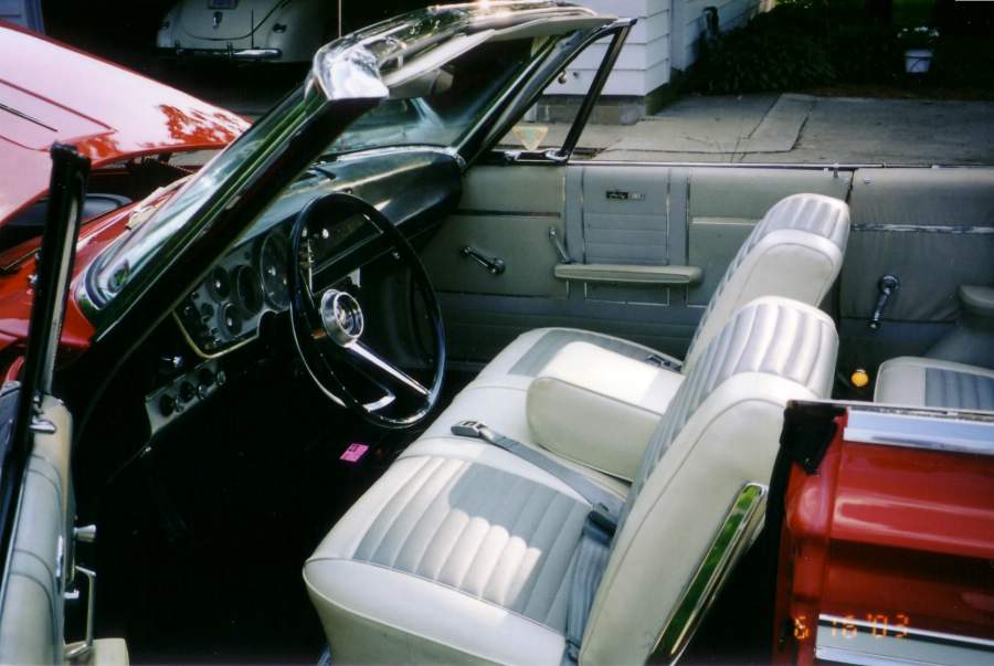 63interiordriver.jpg